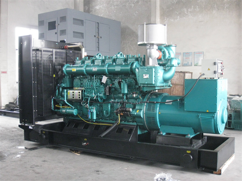 琅琊200KW 柴油发电机的油耗是多少？